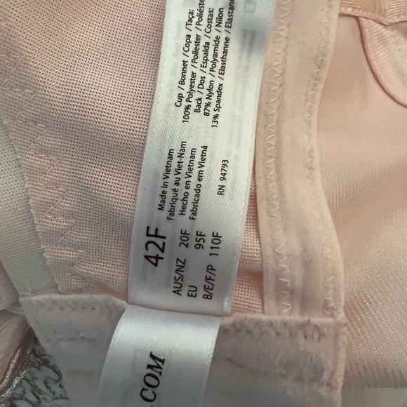 Bra - Picture 3 of 3